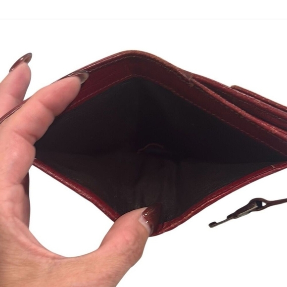 Gucci Black Monogram Red Leather Bifold Wallet Jackie O Style GG Logo ( GOOD CON - Picture 9 of 10